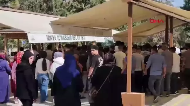 Konya'da Trafik Kazasında Hayatını Kaybeden Cennet Aşık Toprağa Verildi