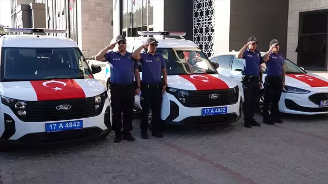 Çanakkale'ye 10 Yeni Polis Aracı Törenle Teslim Edildi