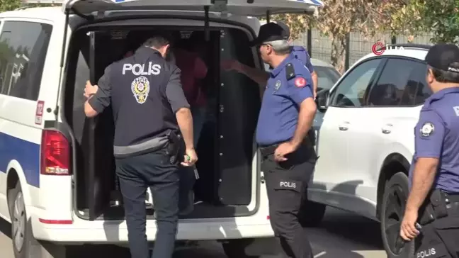 Hükümlüyü polisin elinden kaçırmaya çalışanlardan biri mahalle muhtarı çıktı