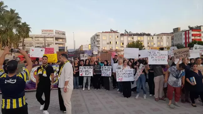 Dalaman'da Kadına Şiddet ve Çocuk İstismarına Karşı Tepki Yürüyüşü