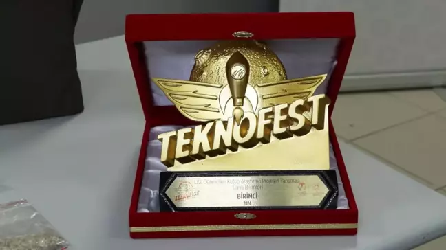 TEKNOFEST birincisi Kristal Toprak Takımı eksi 60 derecede besinleri koruyan çanta geliştirdi