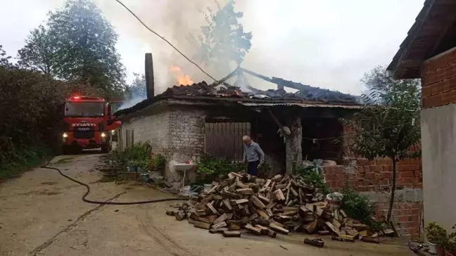 Ordu'da Boş Evde Yangın: İtfaiye Ekipleri Müdahale Etti