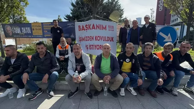 Şişli Belediyesi'nde İşten Çıkarılan İşçiler Oturma Eylemi Başlattı