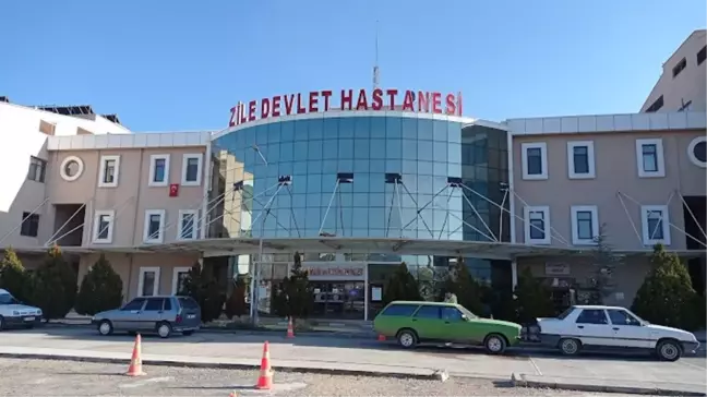 Tokat'ta 18 Öğrenci Gıda Zehirlenmesi Şüphesiyle Hastaneye Kaldırıldı