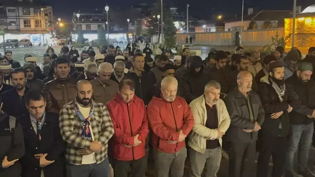 Konya'da Yahya Sinvar için gıyabi cenaze namazı kılındı