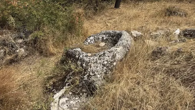 Adıyaman'da 1700 Yıllık Roma Dönemi Oda Mezar Bulundu