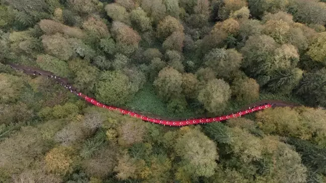 Gümüşhane'de Doğa Yürüyüşü ve Temizlik Etkinliği Düzenlendi