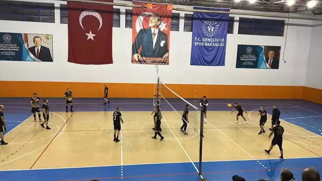 Gölyaka'da Voleybol Turnuvası Sona Erdi