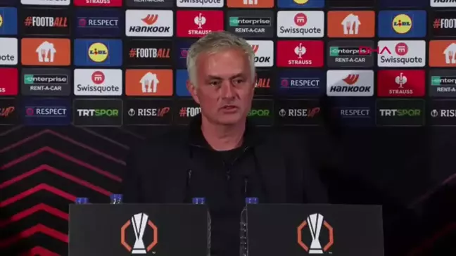 Mourinho: Fenerbahçe'den ayrıldıktan sonra UEFA dışında bir kulübe gitmek istiyorum