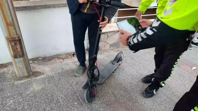 Edirne'de Elektrikli Scooter Kazası: 15 Yaşındaki Çocuk Yaralandı