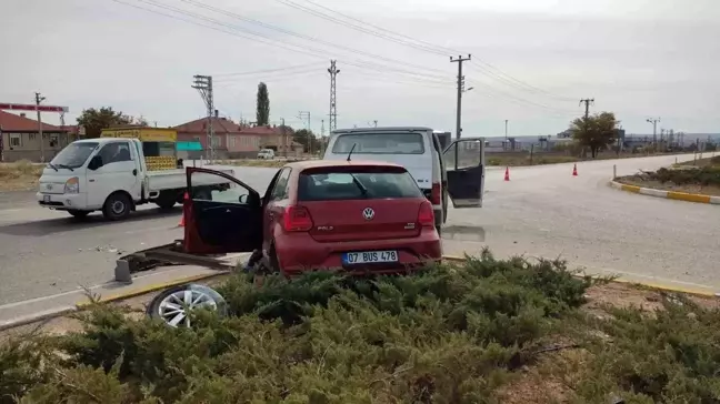 Konya'da Trafik Kazası: 2 Yaralı