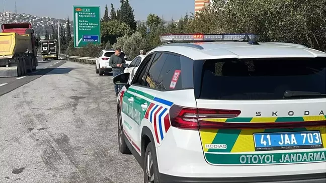 Anadolu Otoyolu'nda Zincirleme Trafik Kazası: 4 Yaralı