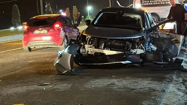 Düzce'de Trafik Kazası: 5 Yaralı