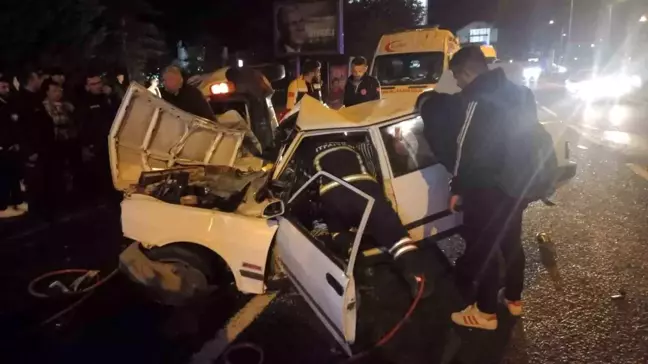 Ordu'da Trafik Kazasında Tofaş Şahin Hurdaya Döndü