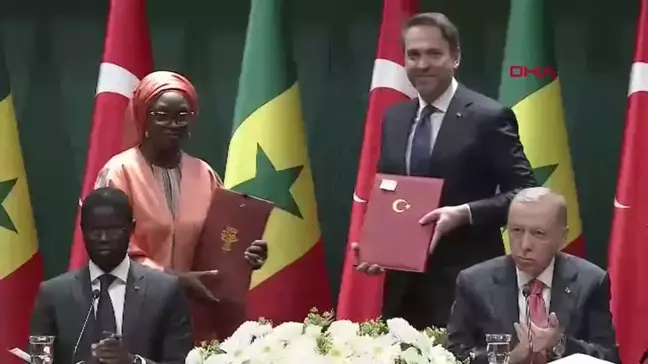 ANKARA Cumhurbaşkanı Erdoğan, Senegal Cumhurbaşkanı Bassirou Diomaye Faye ile düzenlenen ortak basın toplantısında konuştu