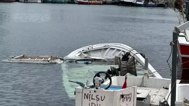 Kırklareli'nde Balıkçı Teknesi Battı