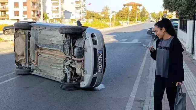 Otomobil Devrilmesi Sonrası Genç Öğretmen Kazayı Yaralanmadan Atlattı