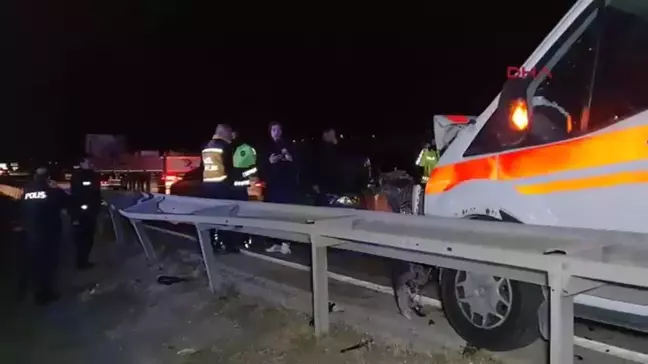 Kırıkkale'de Ambulans ve Otomobil Kazasında 1 Ölü, 5 Yaralı