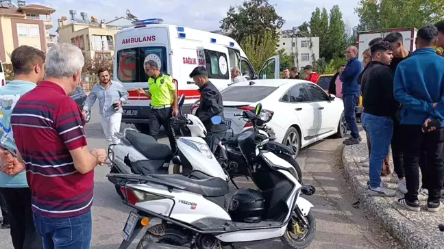 Manavgat'ta Motosiklet Kazası: Sürücüler Yaralandı