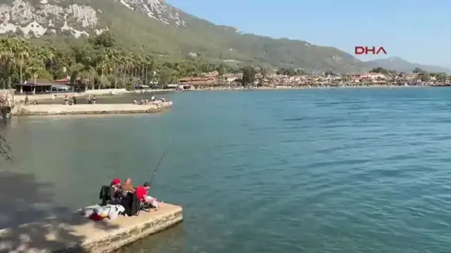 Akyaka'da Kasım Ayında Güneş ve Deniz Keyfi