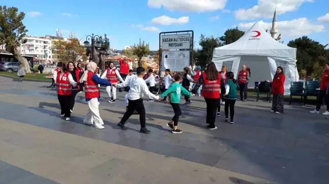 Kızılay Haftası'nda Süleymanpaşa'da Etkinlikler Düzenlendi