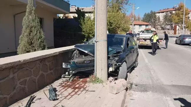 Seydişehir'de Trafik Kazaları: 2 Yaralı