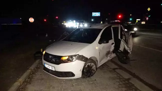 Manavgat'ta Kırmızı Işık İhlali Trafik Kazası