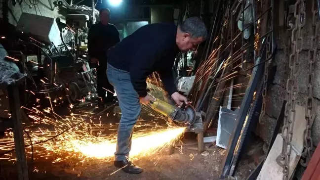 Van'da Geleneksel Demircilik Mesleği Yok Olma Tehlikesiyle Karşı Karşıya