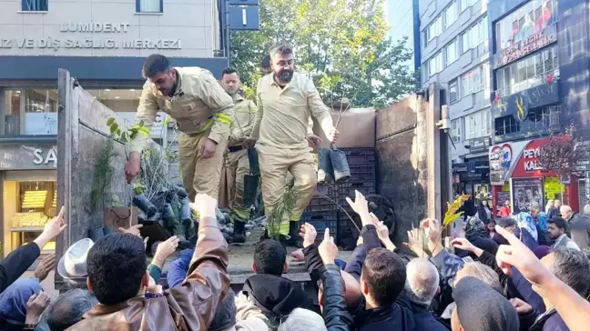 Karabük'te Ağaçlandırma Günü Etkinliği: Fidanlar İçin Yarıştılar