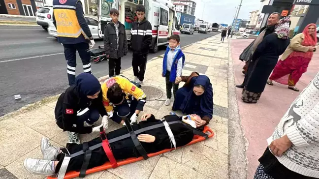 Aksaray'da Otomobilin Çarptığı İki Çocuk Yaralandı