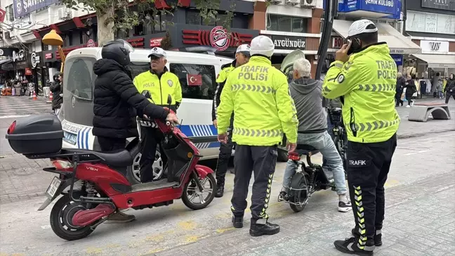 Bolu'da Motosiklet ve Elektrikli Araçlara Yönelik Denetimlerle Yaya Güvenliği Artırıldı