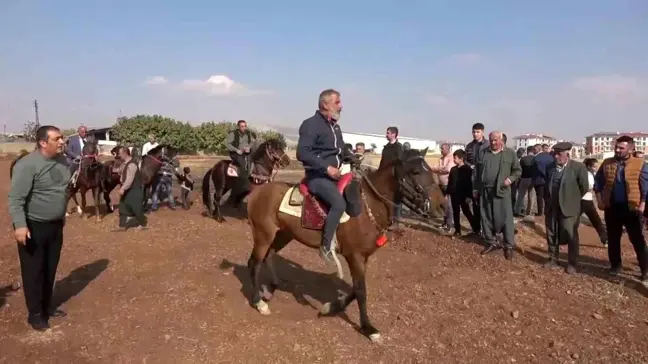 Adıyaman'da Atseverler Koşu Etkinliğinde Buluştu