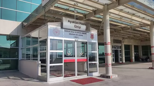 Demirci Devlet Hastanesi'nde Oğuzhan Gök'ün adı verildi