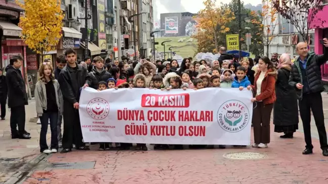 Karabük'te Dünya Çocuk Hakları Günü Etkinliği: Filistinli Çocuklar Unutulmadı