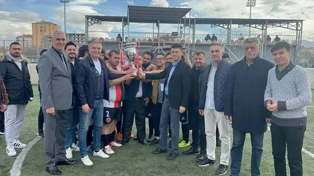 Kayseri GESK, B1 Futbol Ligi'ni İkinci Sırada Tamamladı