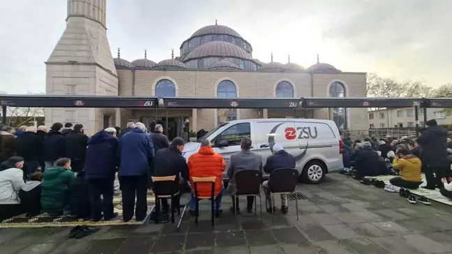 Hollanda'da Bulunan İmam Fatih Eryılmaz İçin Cenaze Töreni Düzenlendi