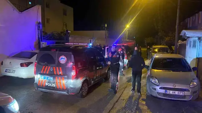 Adıyaman'da Horoz Dövüşüne Baskın: 6 Kişi Gözaltına Alındı