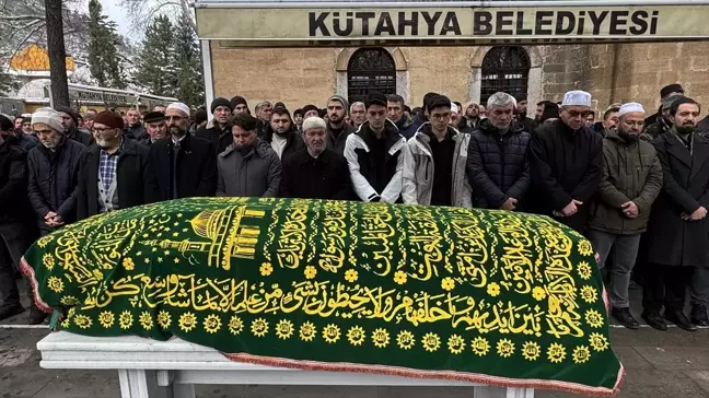 Almanya'da kaybolan din görevlisi Fatih Eryılmaz Kütahya'da toprağa verildi