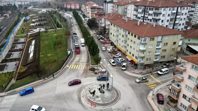 Çankırı'da Yanlar Caddesi Refüj Yenileme Çalışmaları Başladı