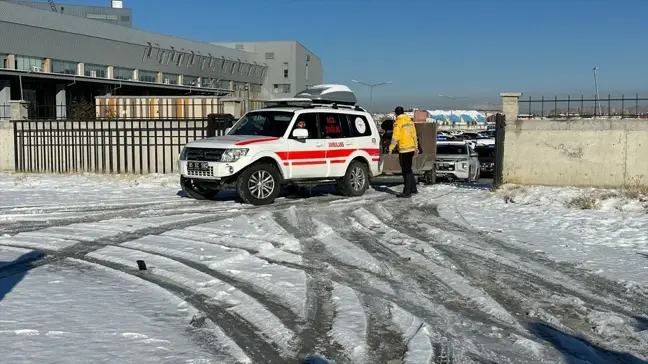 Van'da Kış Koşullarına Hazırlık: 112 Acil Sağlık Ekipleri Mücadeleye Hazır