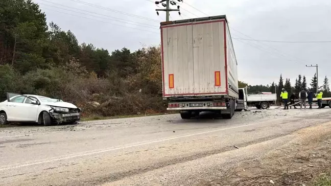 Kocaeli'de Zincirleme Trafik Kazası: 3 Yaralı