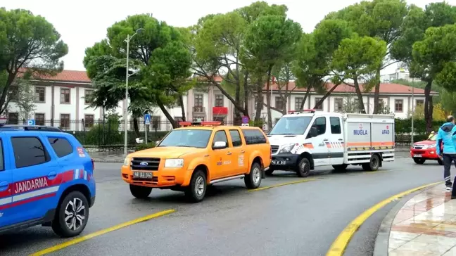 112 Acil Sağlık Hizmetleri Haftası'nda Şehir Turu Düzenlendi