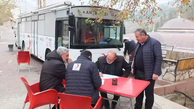 Kızılay'ın Kan Bağışı Kampanyası, Elazığ'da 41 Kişiyle Destek Buldu