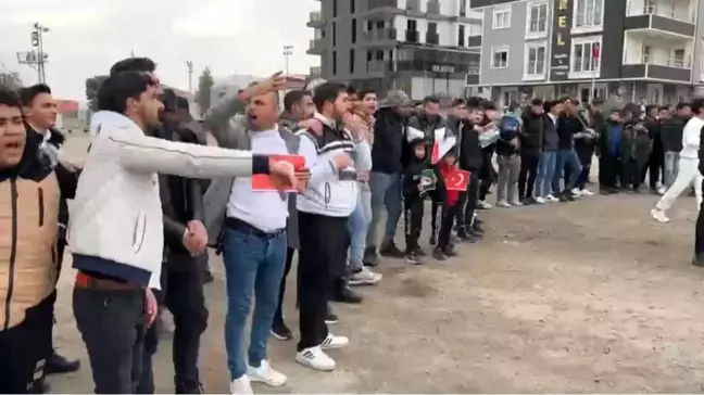 Nevşehir'de Suriyeliler, Şam'daki Kutlamaları Coşkuyla Karşıladı