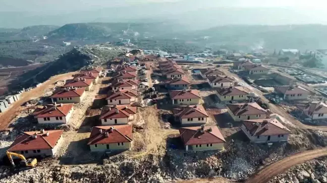 Hatay'da Kırsal Afet Konutları İnşaatı Devam Ediyor