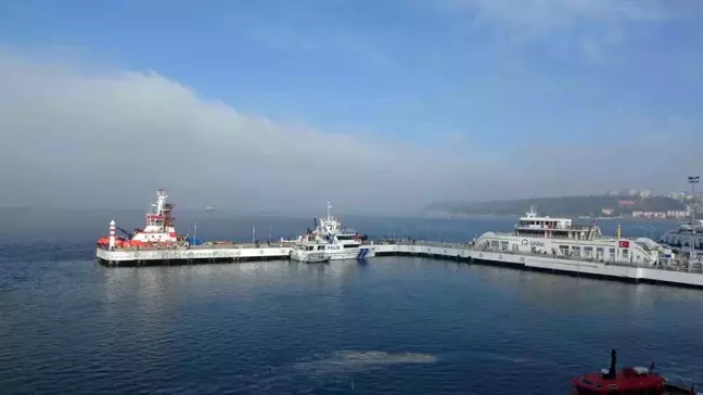 Çanakkale Boğazı Yoğun Sis Nedeniyle Geçişlere Kapandı