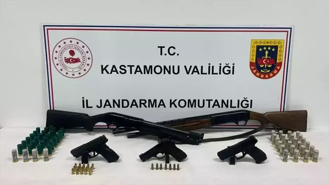 Kastamonu'da Silah Kaçakçılığı Operasyonu: 5 Gözaltı