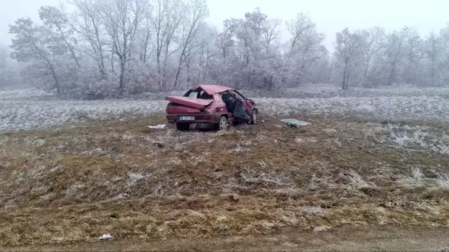 Çorum'da Takla Atan Otomobilde 5 Kişi Yaralandı