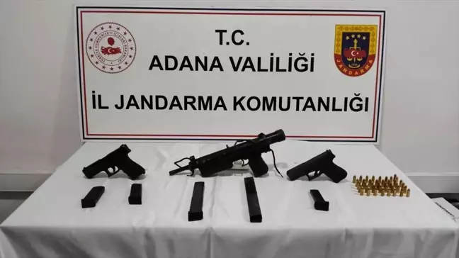 Adana'da Ruhsatsız 3 Tabanca Ele Geçirildi, 2 Gözaltı