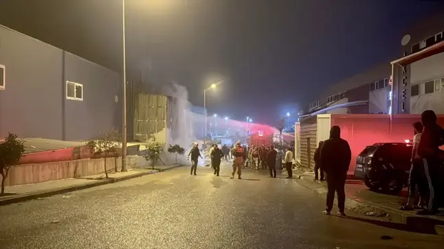Antakya'da Mobilya Fabrikasında Yangın